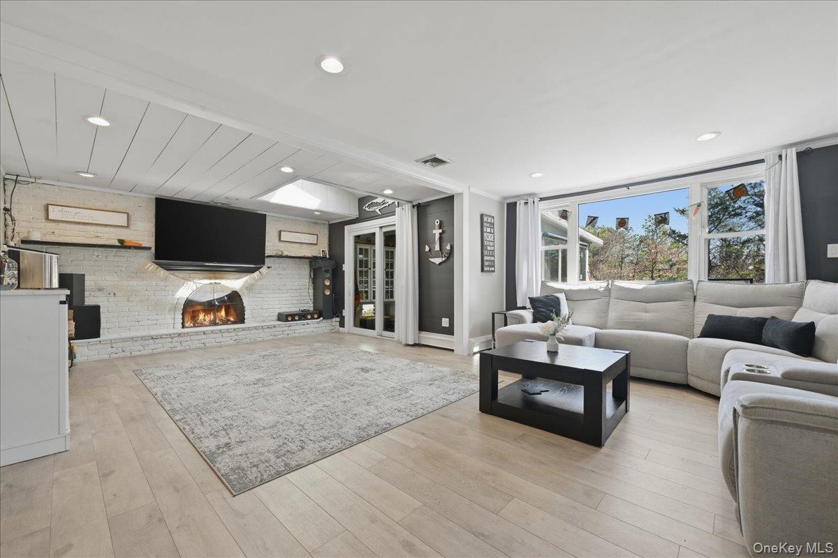 #11 photo, 1085 Sipp Avenue, מחוז סאפוק Medford , NY 11763