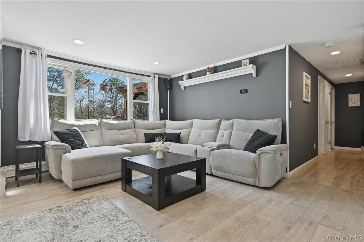 #12 photo, 1085 Sipp Avenue, מחוז סאפוק Medford , NY 11763