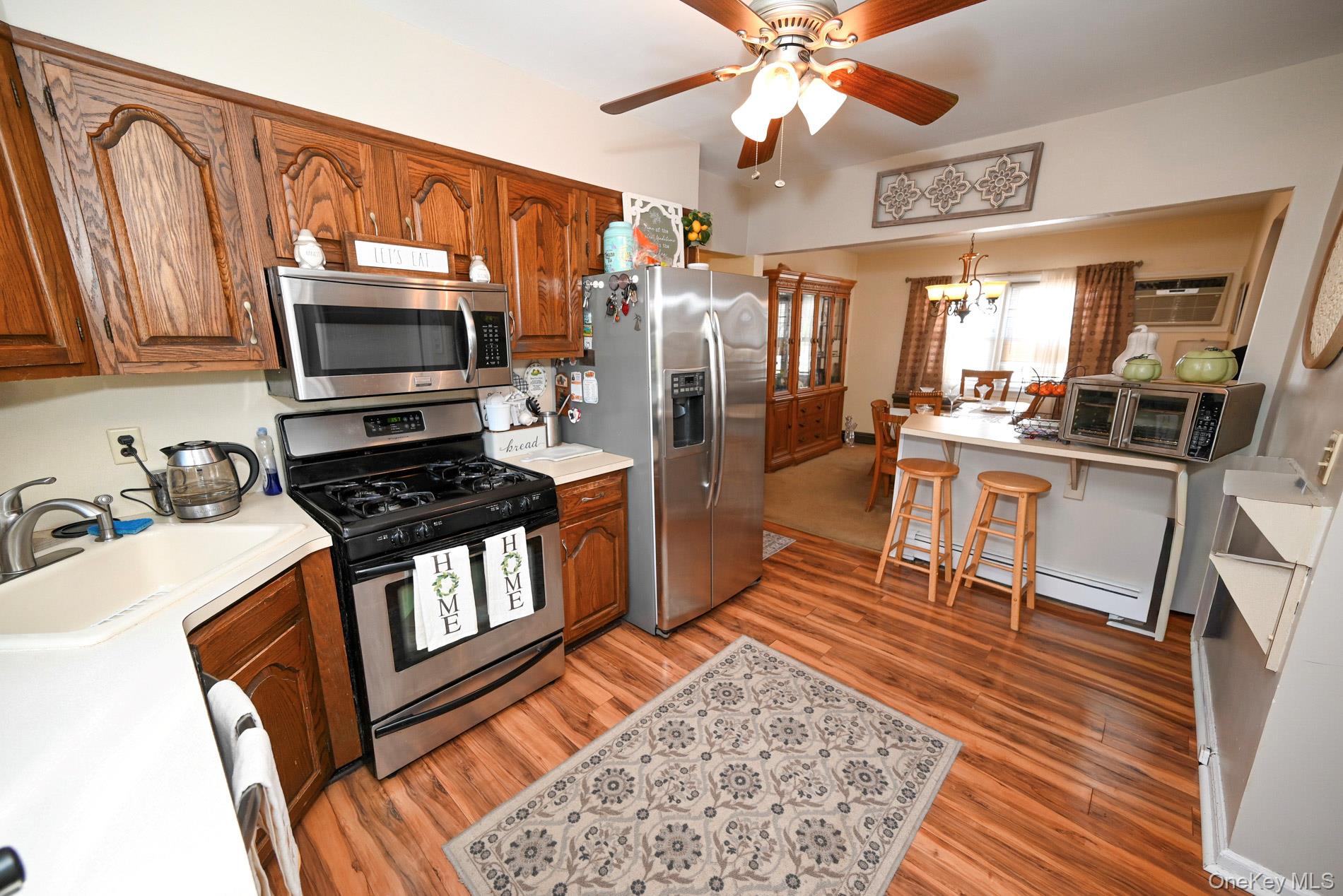 #4 photo, 380 Doris Avenue, 롱 아일랜드 Franklin Square , NY 11010