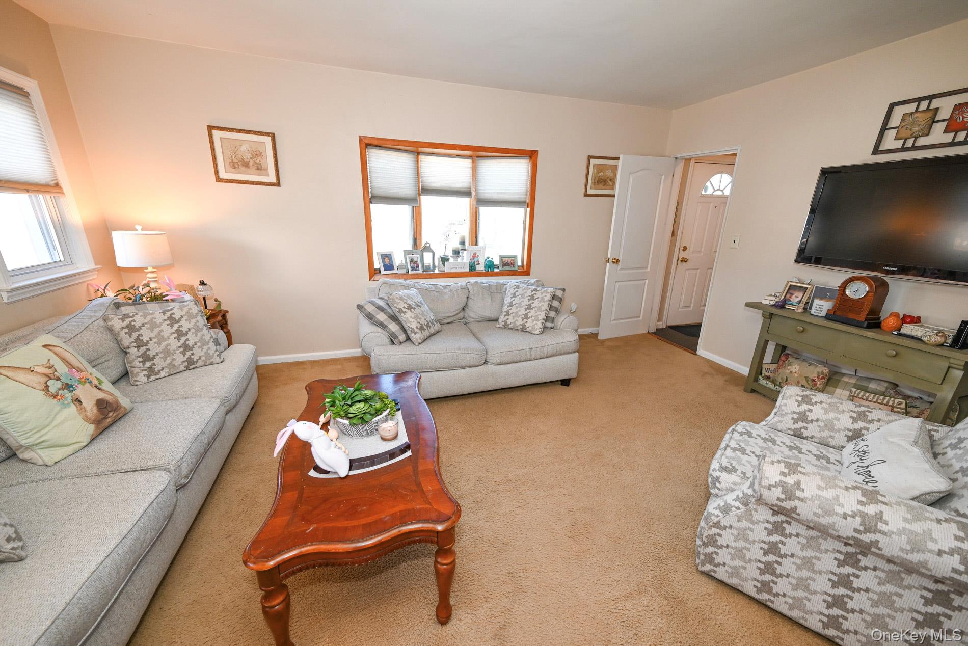 #6 photo, 380 Doris Avenue, 롱 아일랜드 Franklin Square , NY 11010