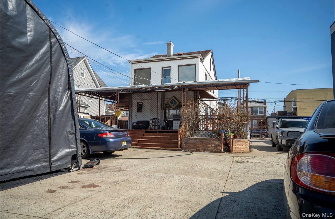 #2 photo, 9728 130th Street, কুইন্‌স Richmond Hill , NY 11419