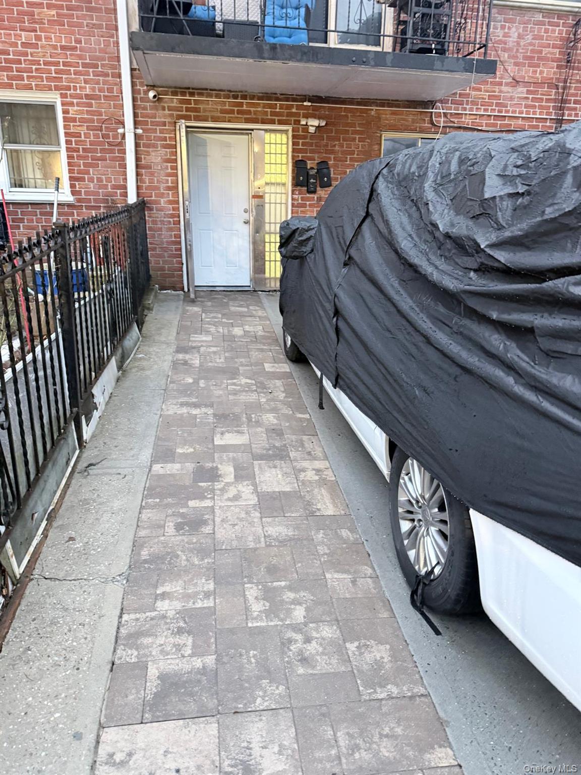 #2 photo, 141-14 85 Road, কুইন্‌স Briarwood , NY 11435