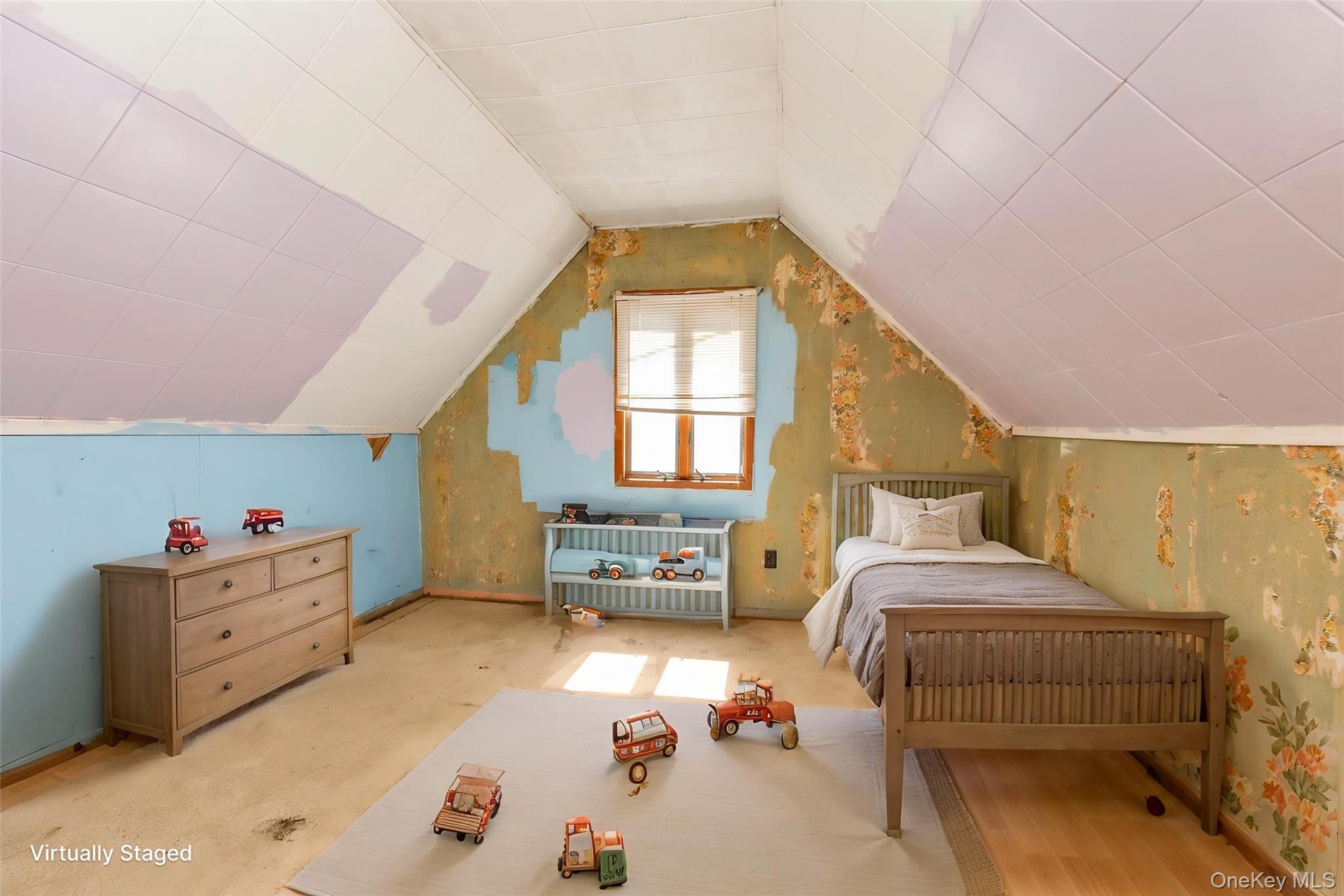 #18 photo, 120 W 19th Street, Deer Park , NY 11729