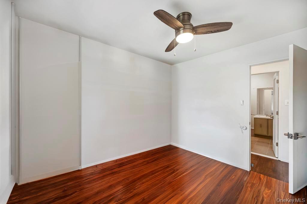 #11 photo, 22 Tinder Lane, সাফোক কাউন্টি Lake Grove , NY 11755