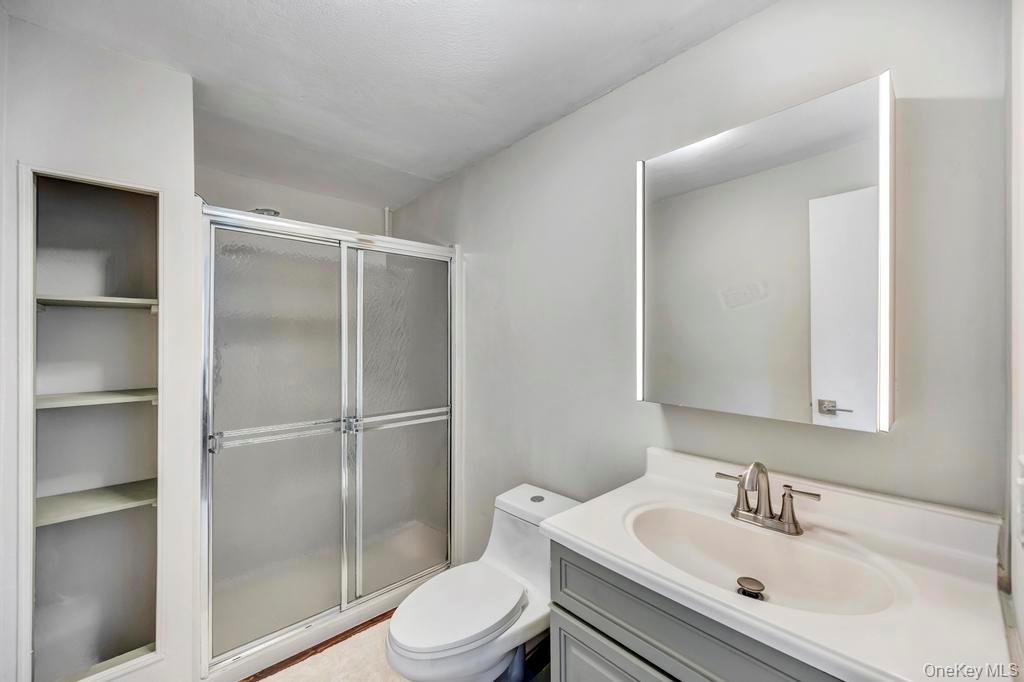 #20 photo, 22 Tinder Lane, সাফোক কাউন্টি Lake Grove , NY 11755