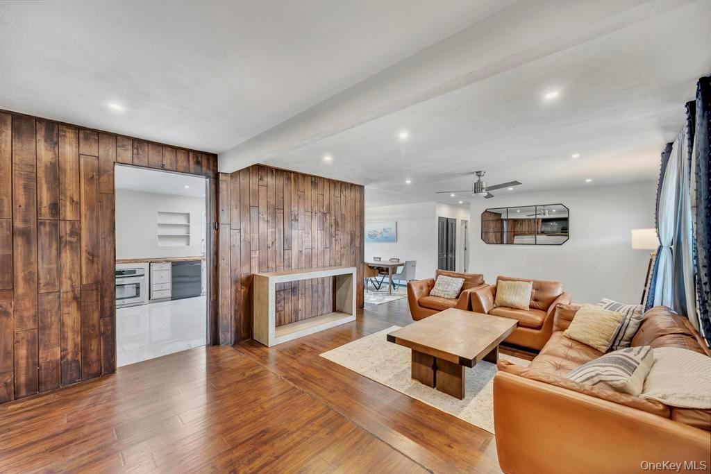 #7 photo, 22 Tinder Lane, সাফোক কাউন্টি Lake Grove , NY 11755