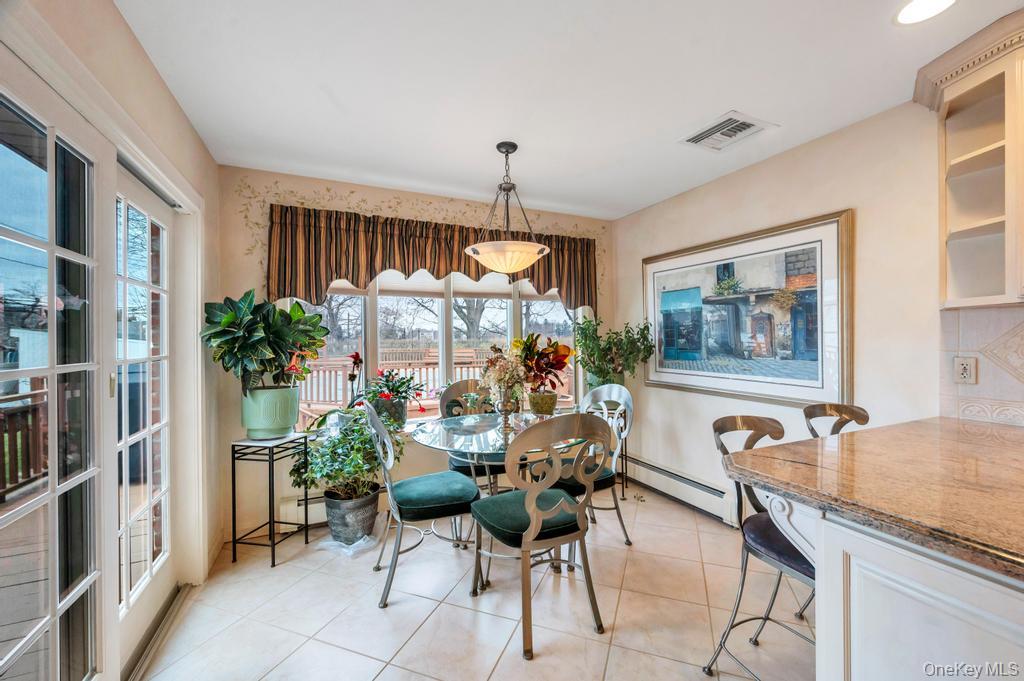 #7 photo, 4 Brooks Street, Hicksville , NY 11801