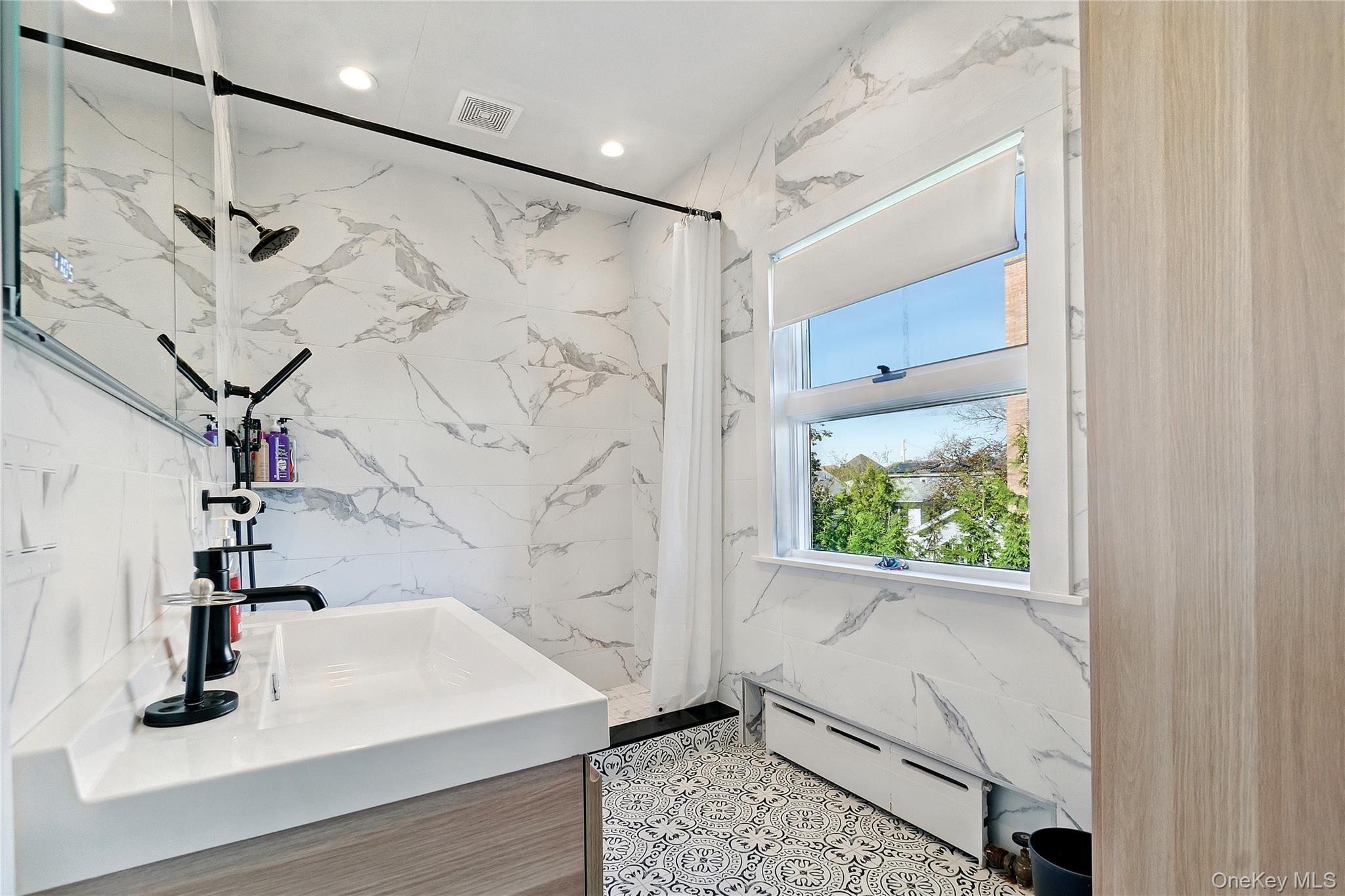 #19 photo, 329 Beach 146th Street, কুইন্‌স Rockaway Park , NY 11694