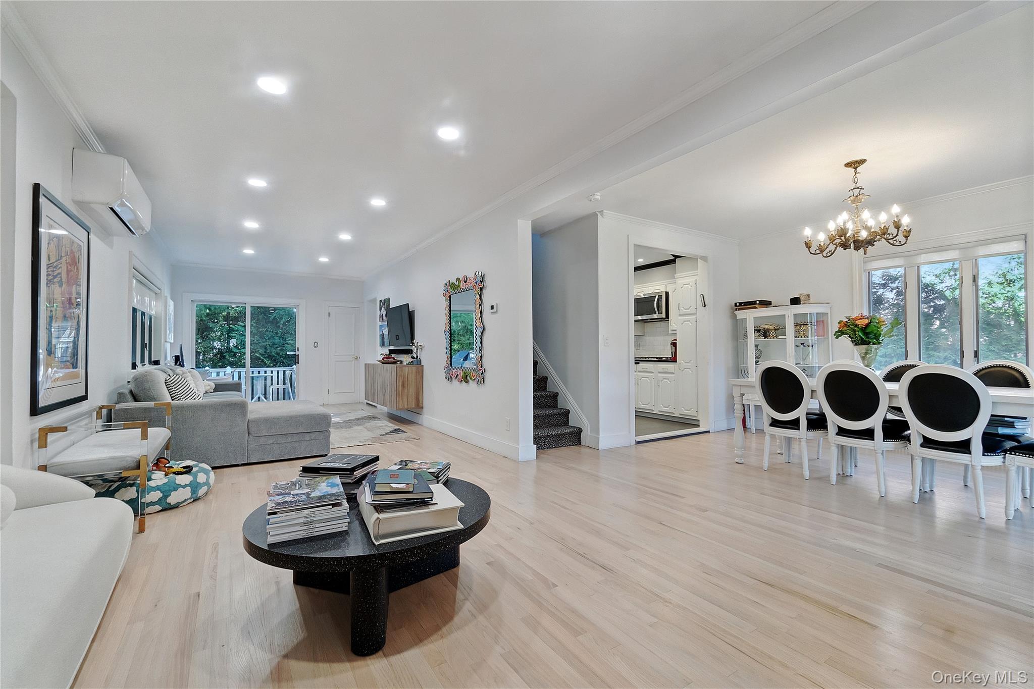 #8 photo, 329 Beach 146th Street, কুইন্‌স Rockaway Park , NY 11694