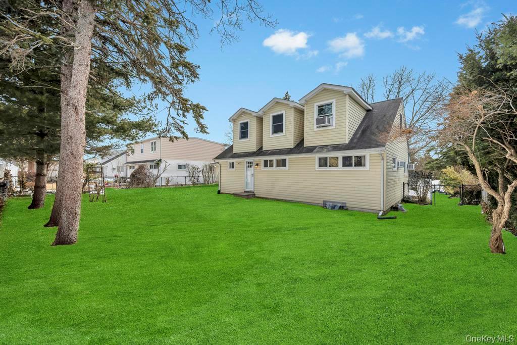 #19 photo, 46 Walter Avenue, নাসাউ কাউন্টি Hicksville , NY 11801