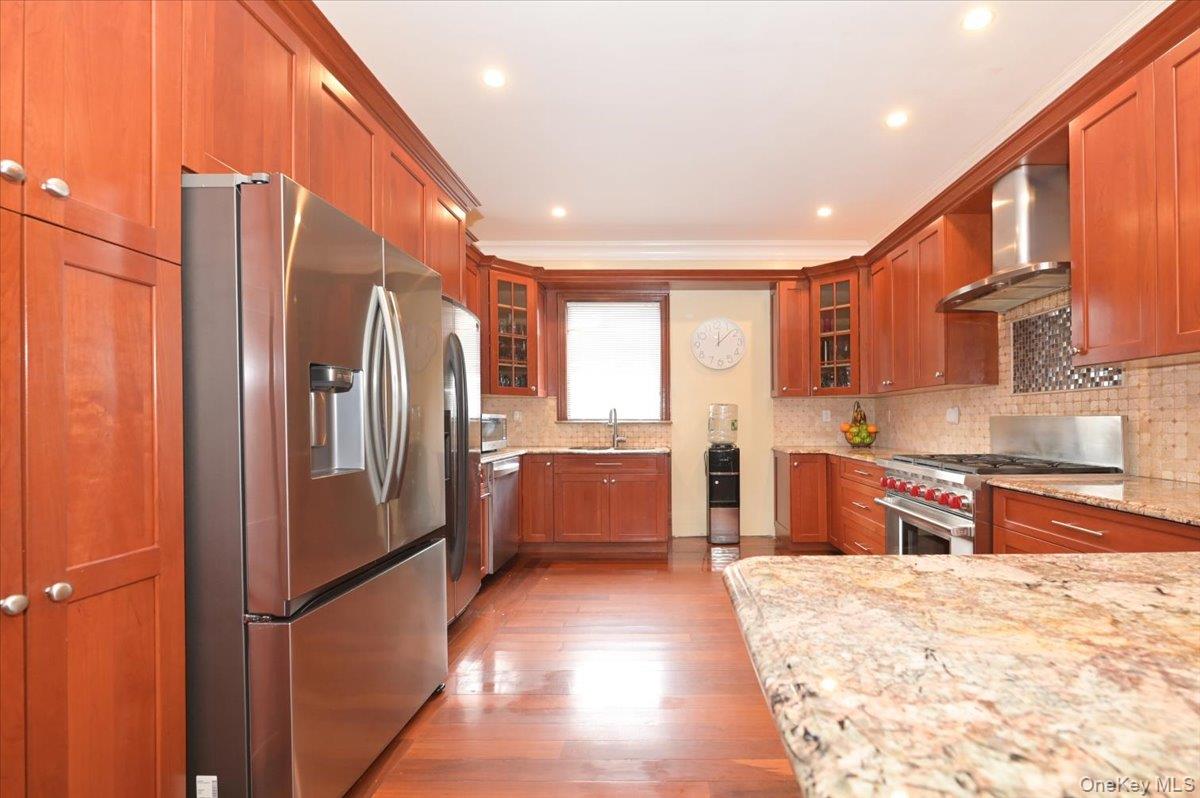 #10 photo, 10-11 Bay 24th Street, কুইন্‌স Far Rockaway , NY 11691