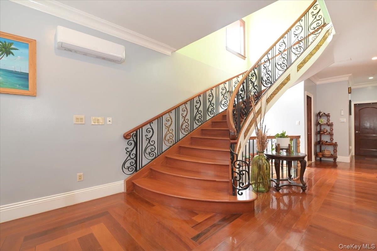 #6 photo, 10-11 Bay 24th Street, কুইন্‌স Far Rockaway , NY 11691