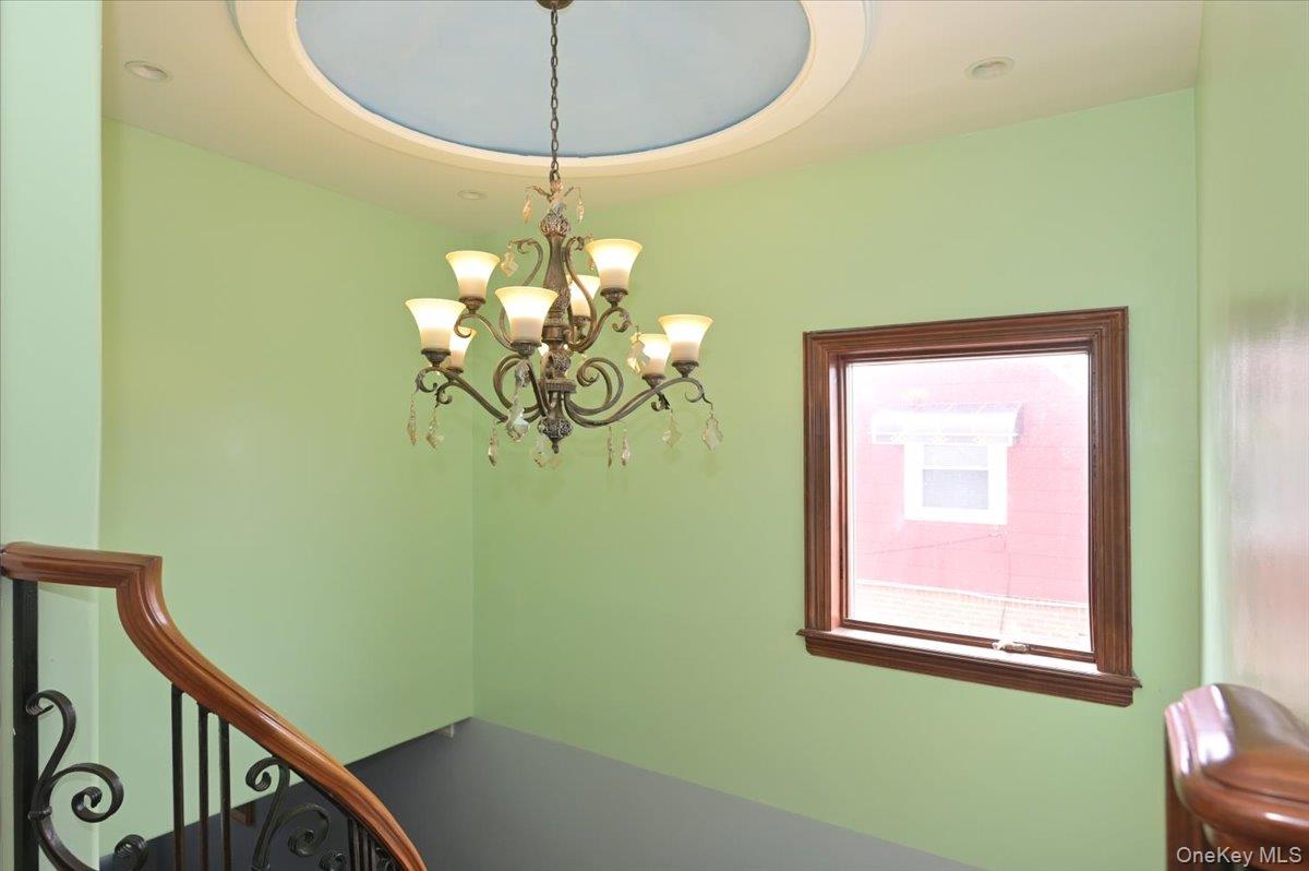 #7 photo, 10-11 Bay 24th Street, কুইন্‌স Far Rockaway , NY 11691