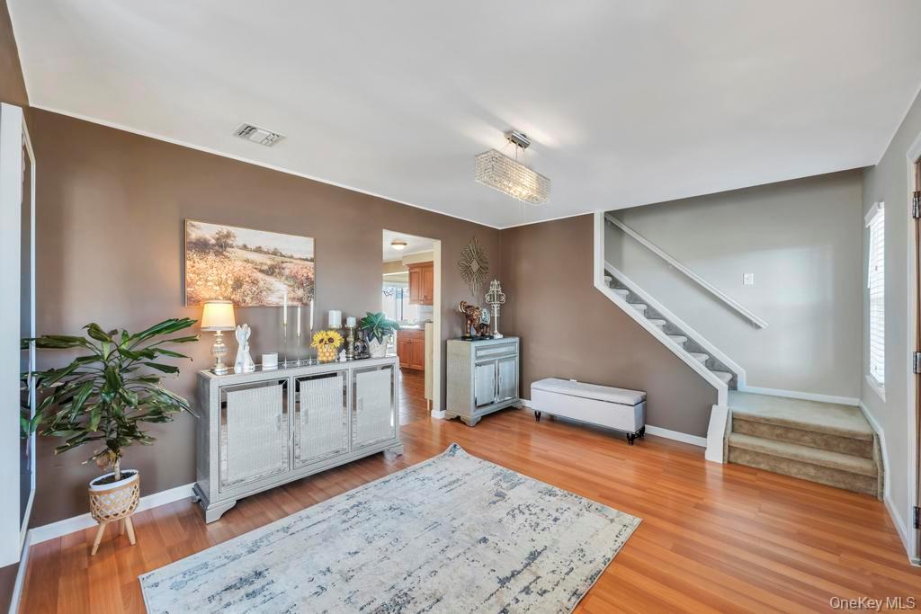 #9 photo, 4312 Ava Road, নাসাউ কাউন্টি Bethpage , NY 11714