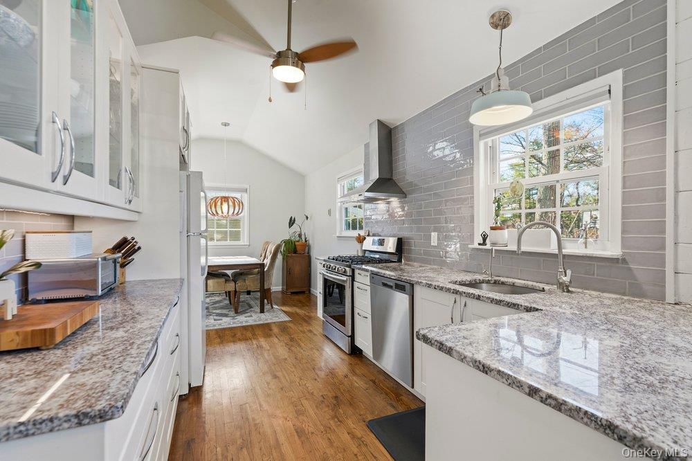 #10 photo, 34 Foxwood Drive, সাফোক কাউন্টি Huntington Station , NY 11746