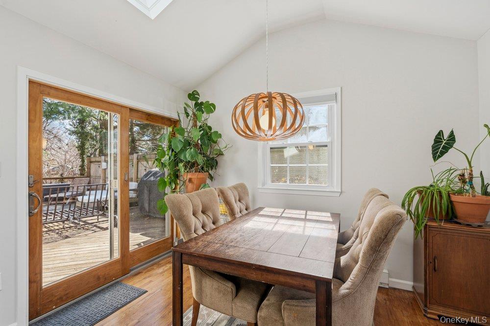 #13 photo, 34 Foxwood Drive, সাফোক কাউন্টি Huntington Station , NY 11746