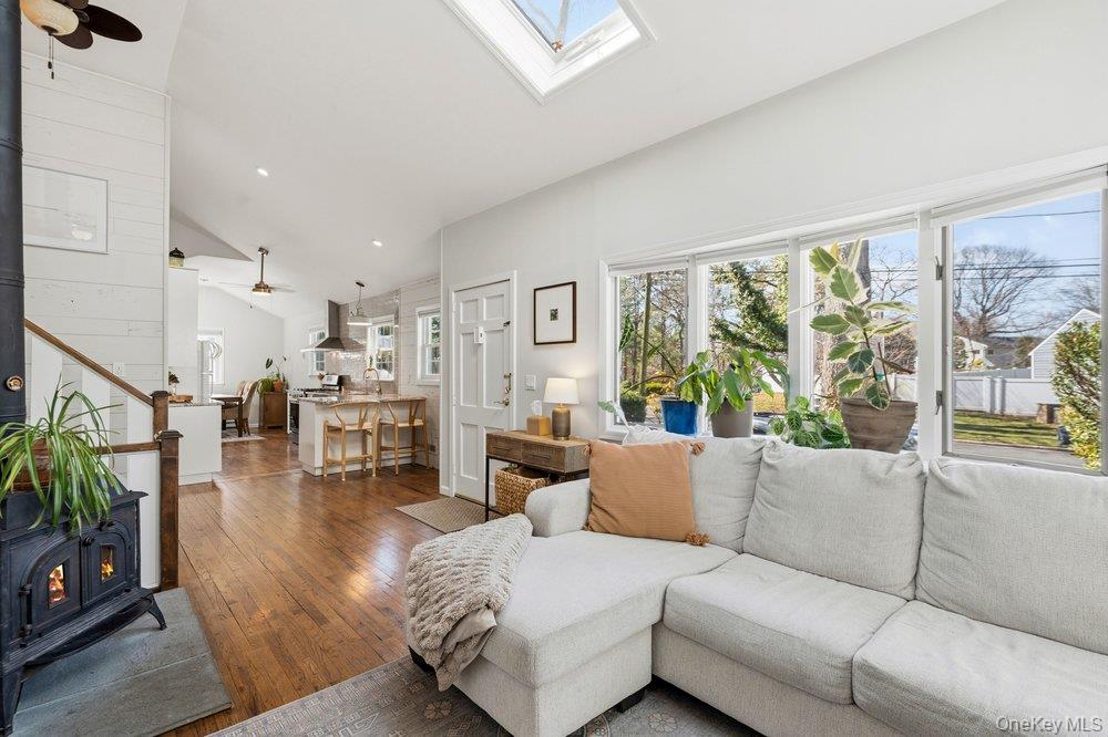 #7 photo, 34 Foxwood Drive, সাফোক কাউন্টি Huntington Station , NY 11746