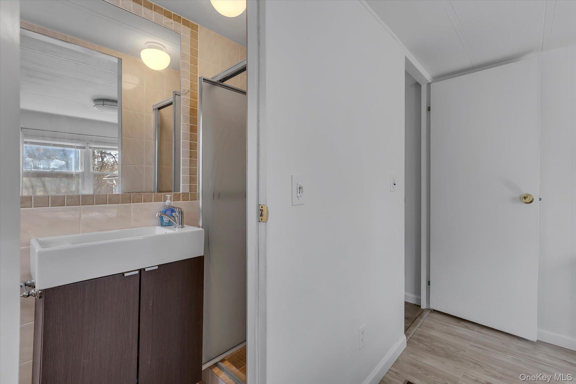 #12 photo, 74 Maple St, East Quogue , NY 11942