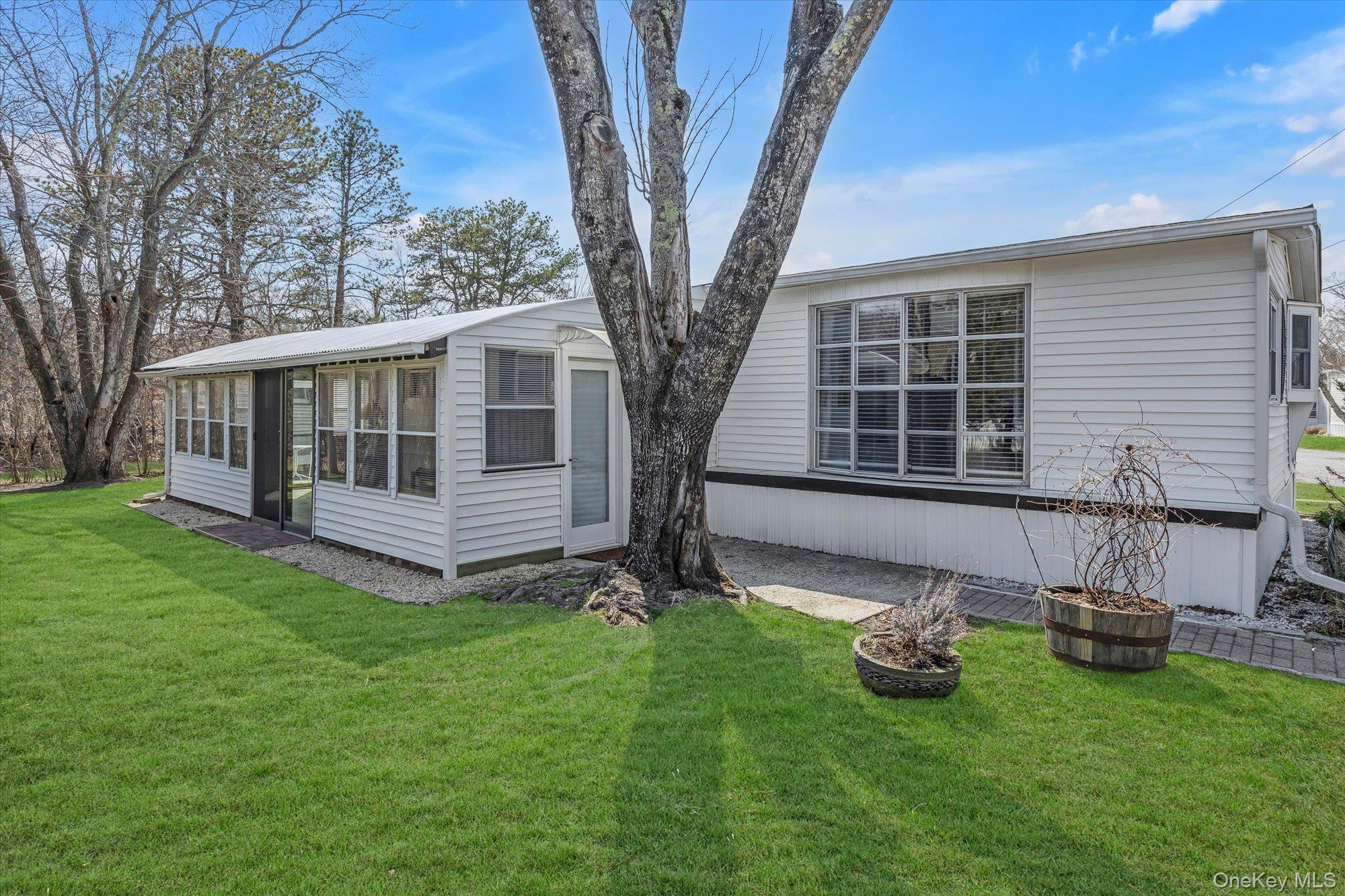 #17 photo, 74 Maple St, East Quogue , NY 11942