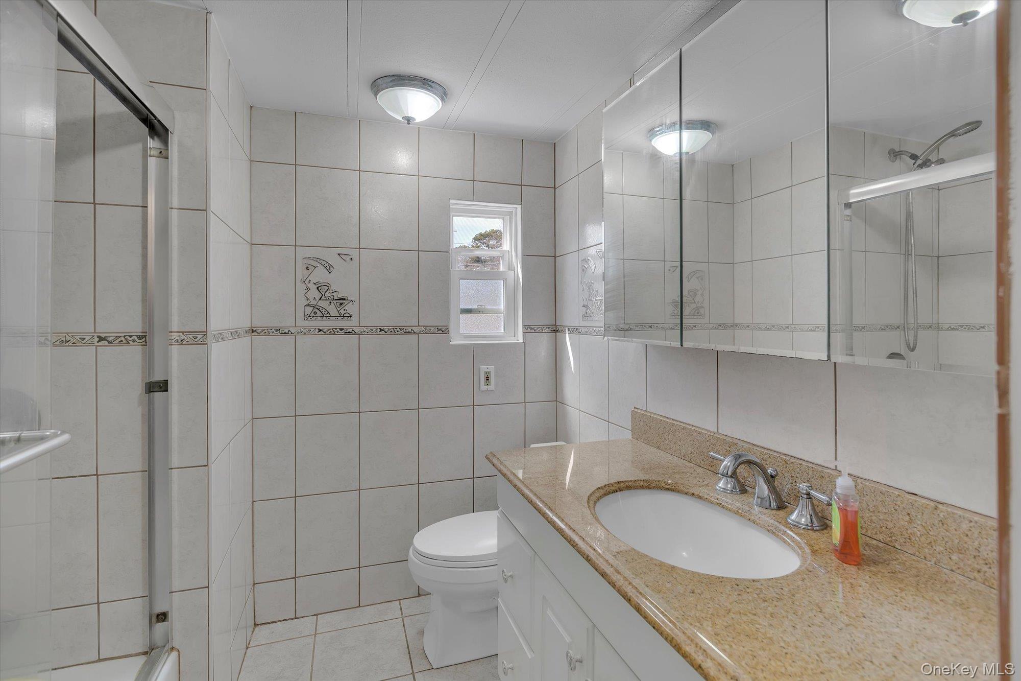 #8 photo, 74 Maple St, East Quogue , NY 11942