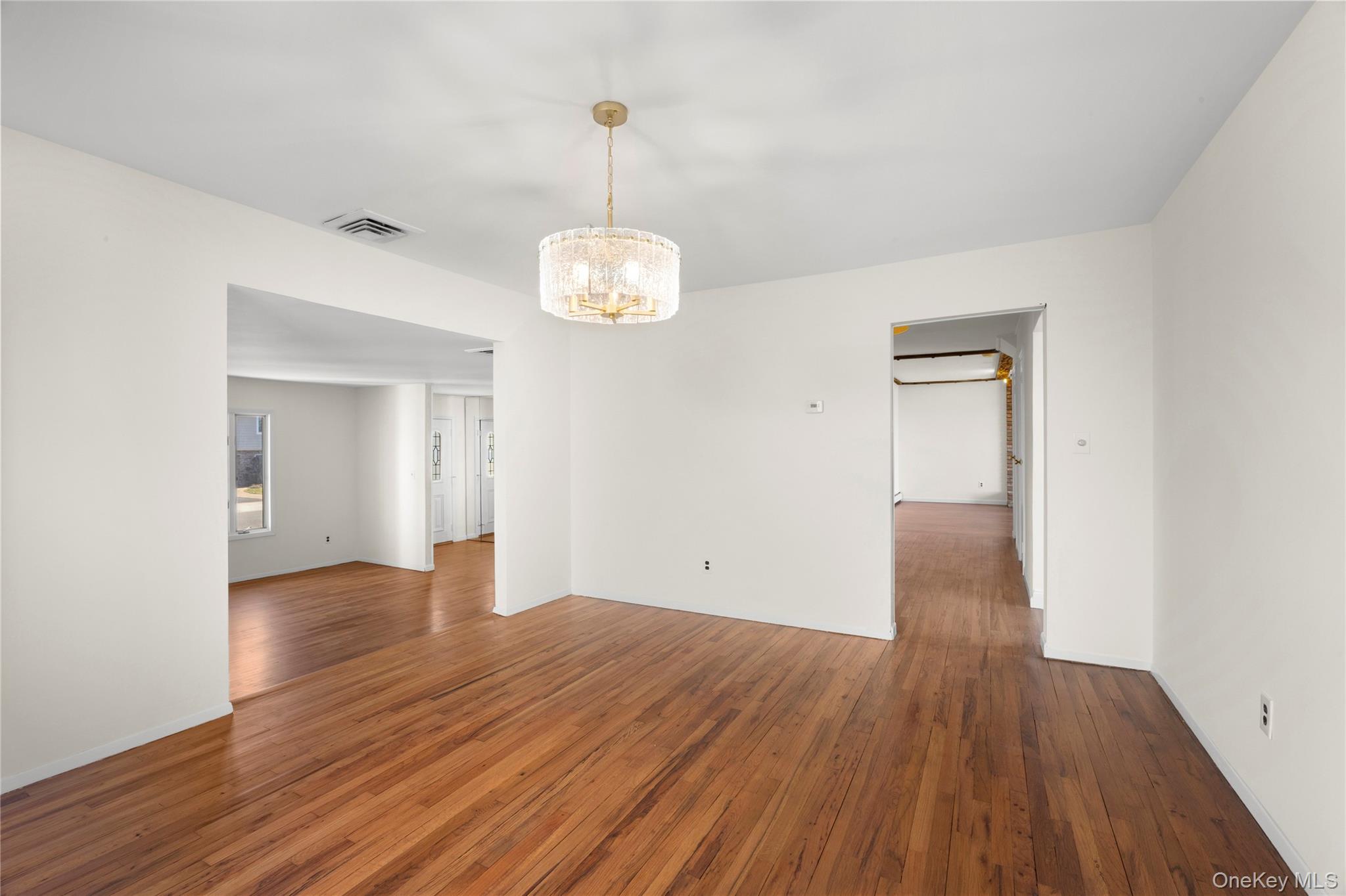 #9 photo, 3146 Lee Place, Bellmore , NY 11710