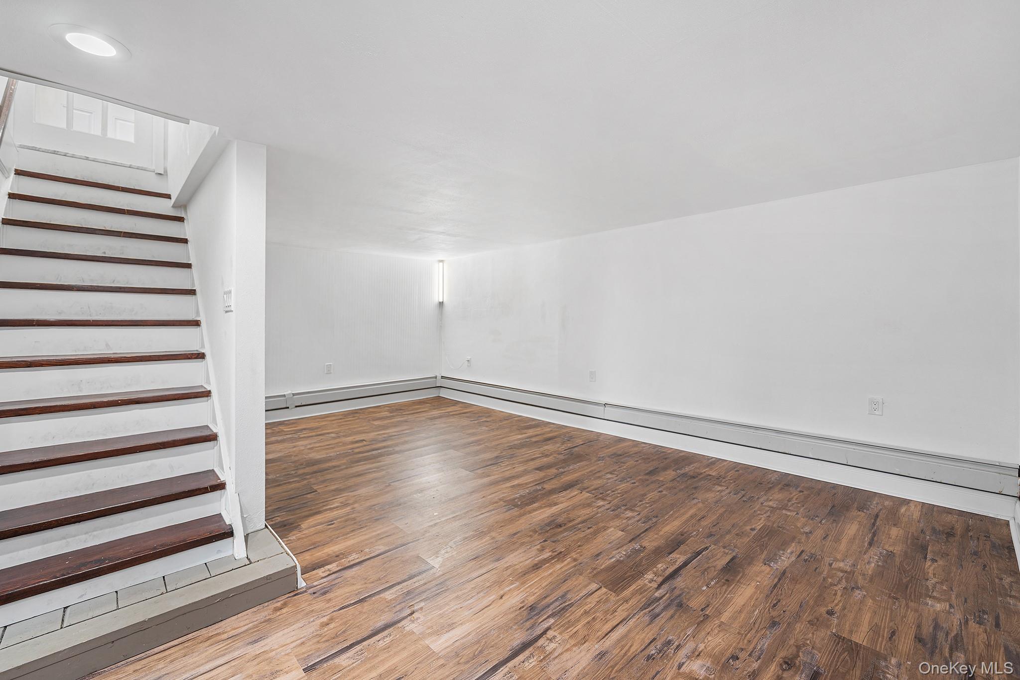 #16 photo, 9 Sunrise Terrace, Newburgh , NY 12553