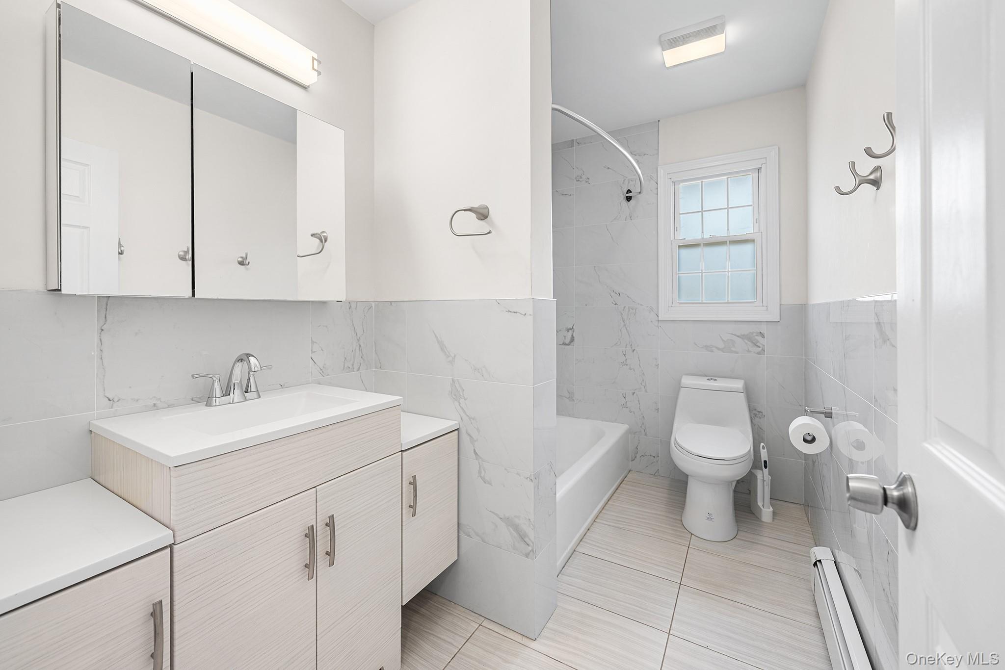 #8 photo, 9 Sunrise Terrace, Newburgh , NY 12553