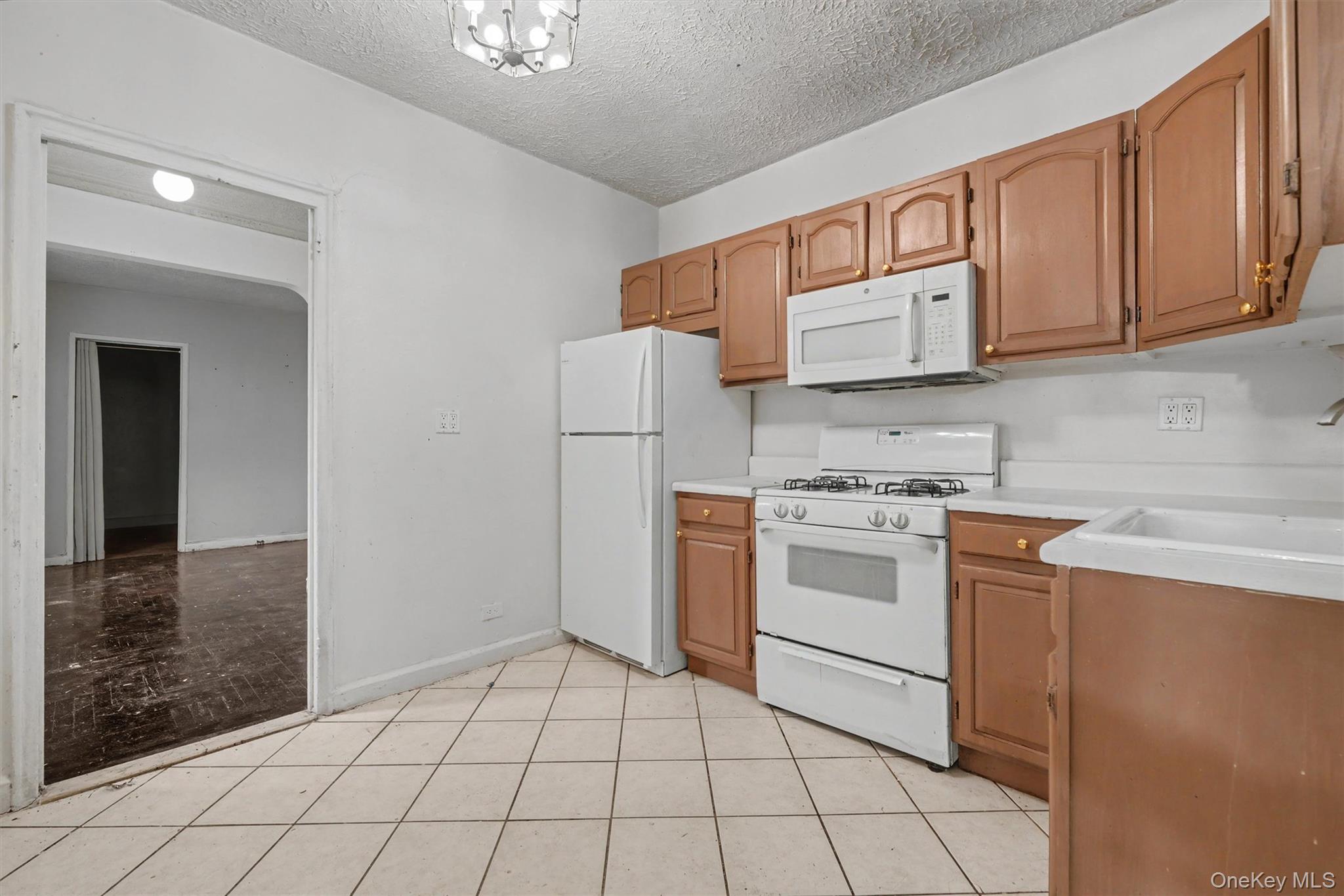 #16 photo, 2190 boston Road, ব্রঙ্কস Bronx , NY 10462