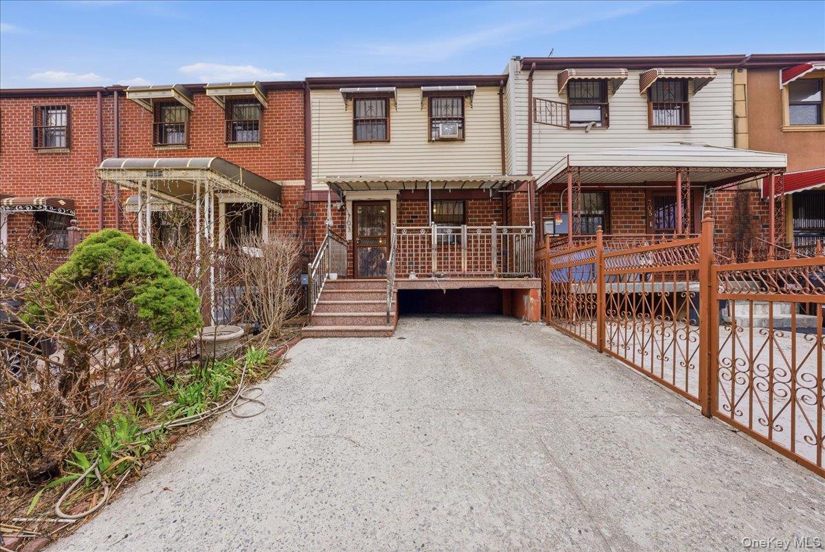 #1 photo, 703 Cauldwell Avenue, Bronx , NY 10455