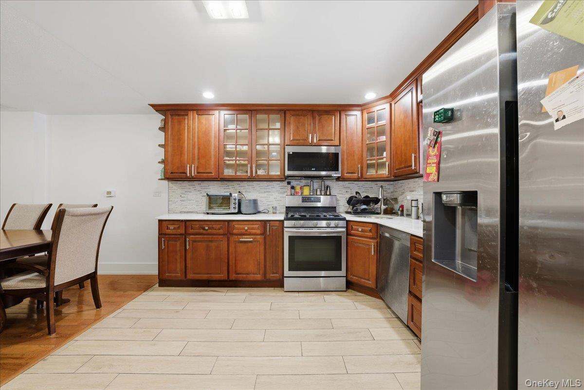 #10 photo, 703 Cauldwell Avenue, Bronx , NY 10455