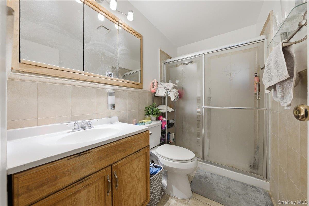 #14 photo, 703 Cauldwell Avenue, Bronx , NY 10455