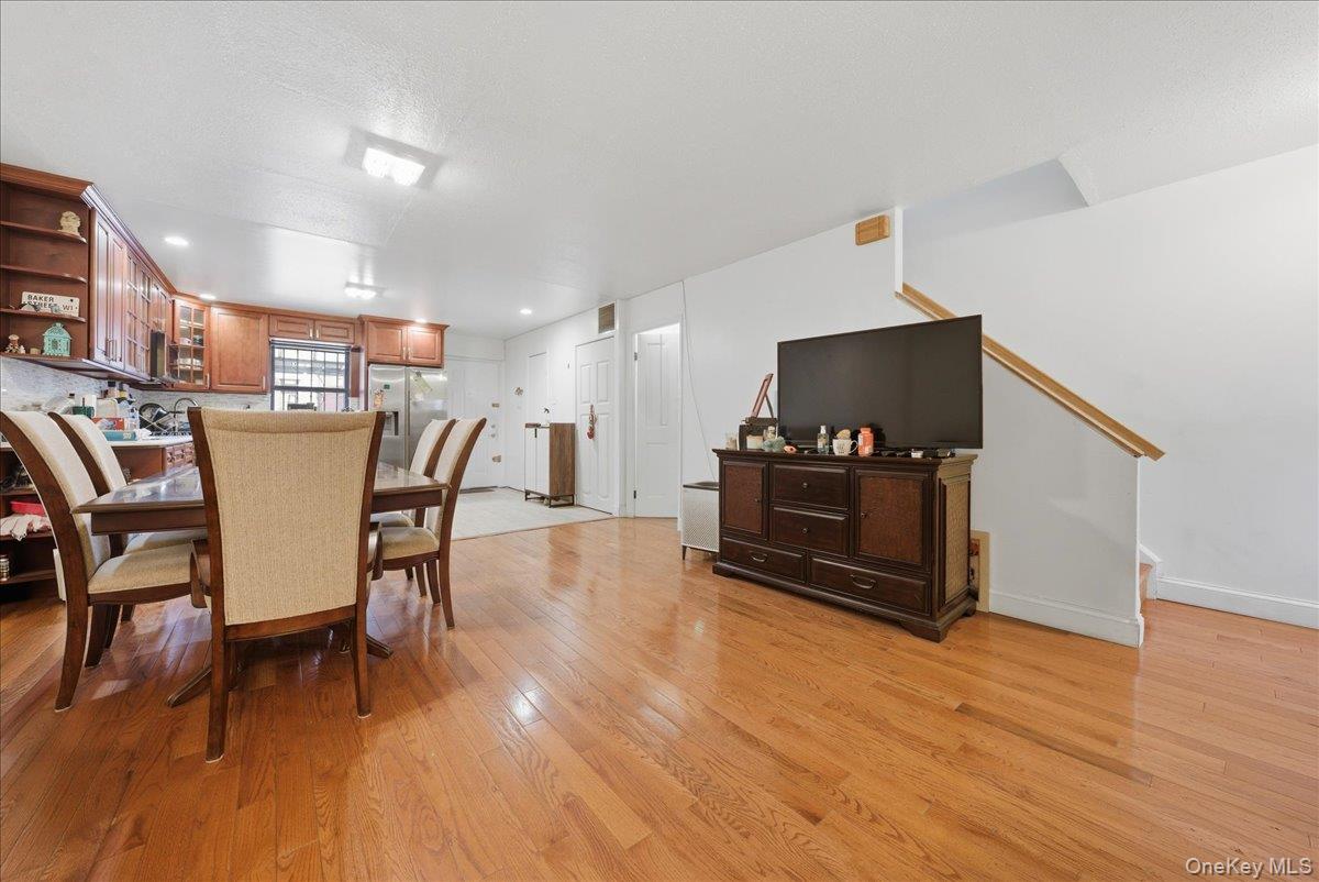 #5 photo, 703 Cauldwell Avenue, Bronx , NY 10455