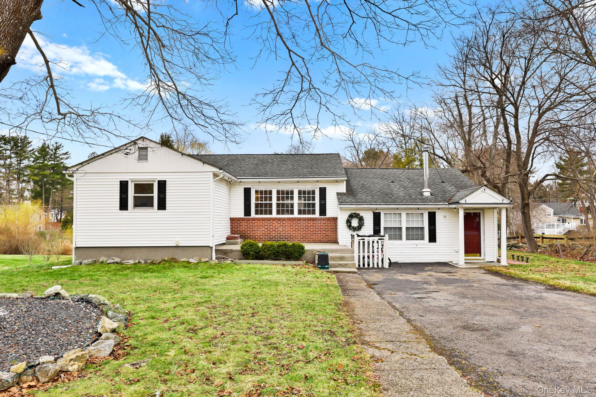 #1 photo, 2881 Meadowcrest Drive, Yorktown Heights , NY 10598