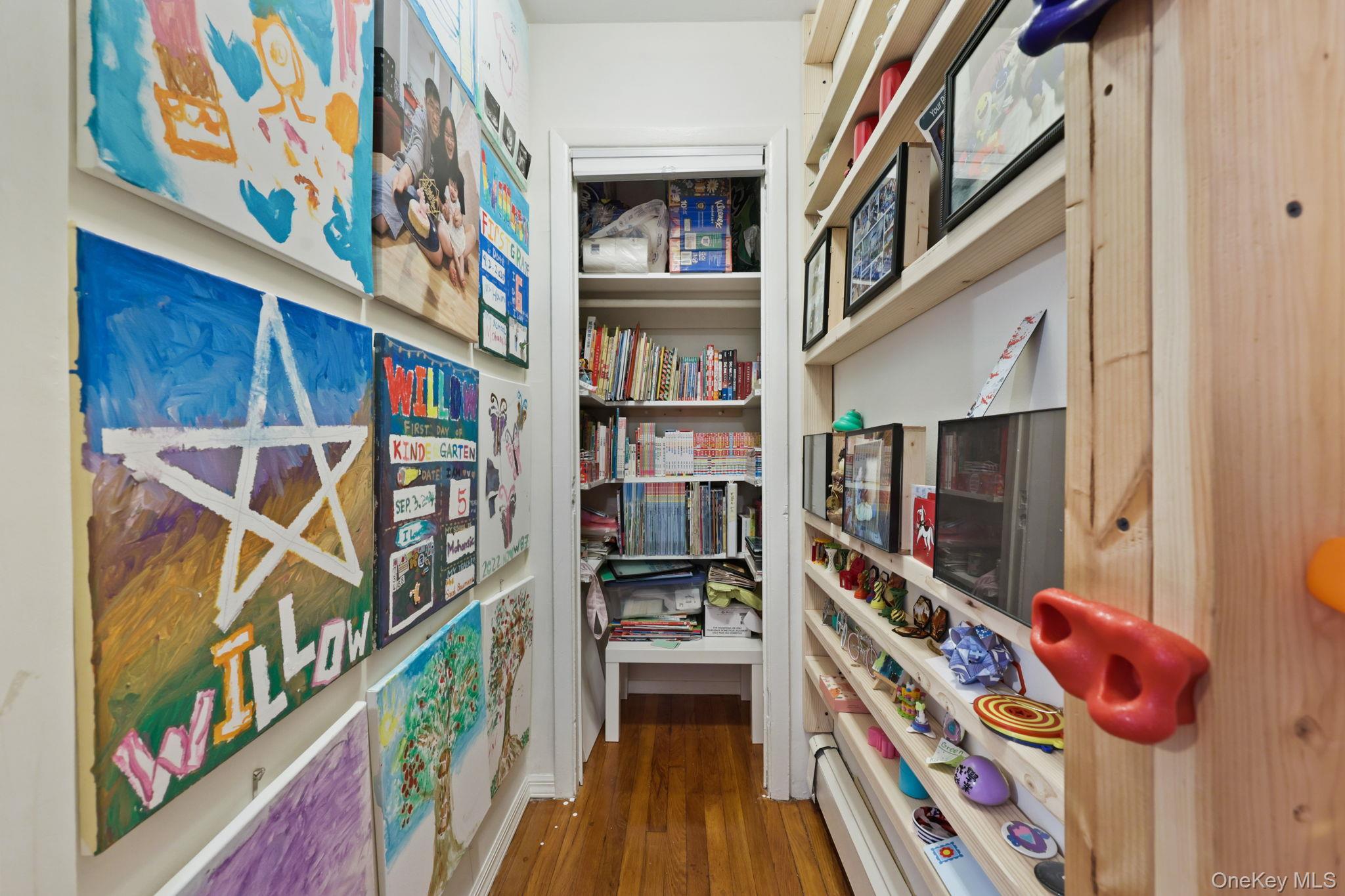 #20 photo, 2881 Meadowcrest Drive, Yorktown Heights , NY 10598