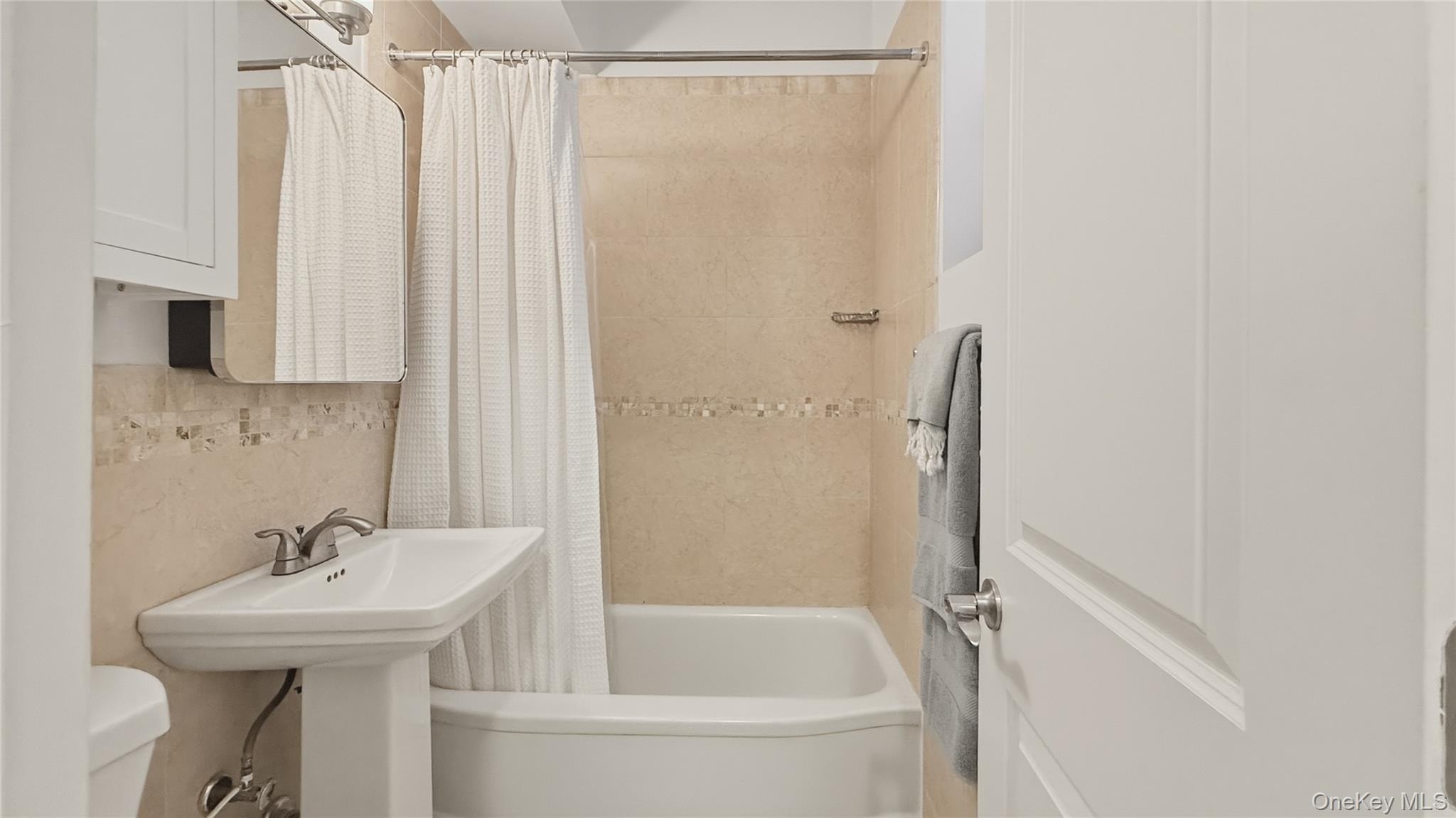 #14 photo, 4489 Broadway, ম্যানহাটন New York (Manhattan) , NY 10040