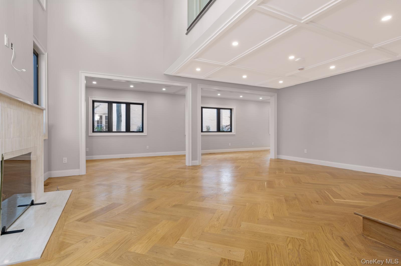 #15 photo, 120 Baker Hill Road, Нассау ‖ Great Neck , NY 11023