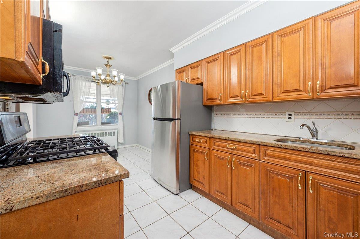 #7 photo, 412 Calhoun Avenue, ব্রঙ্কস Bronx , NY 10465