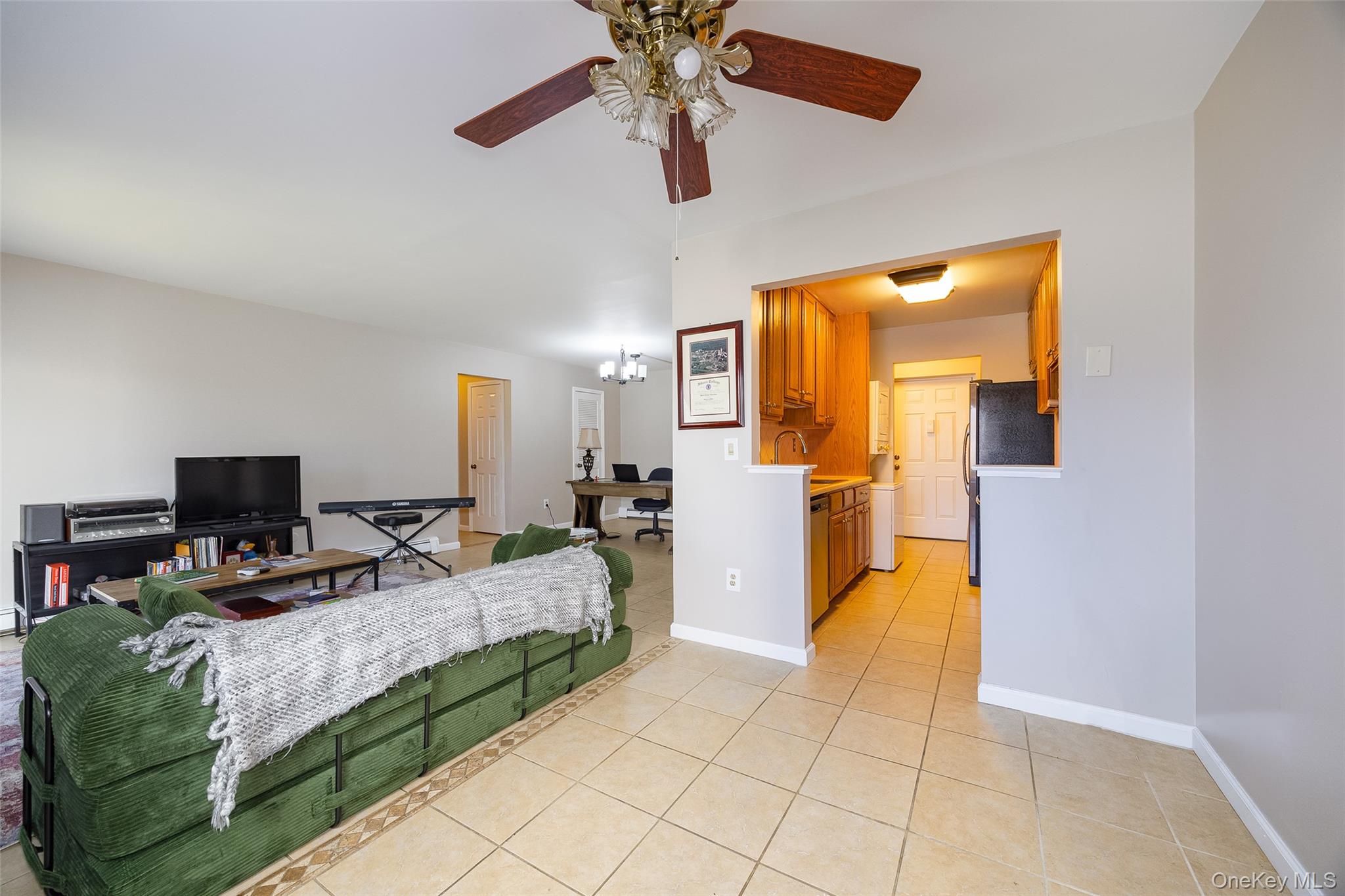 #4 photo, 10 Skyline Drive, Fishkill , NY 12524