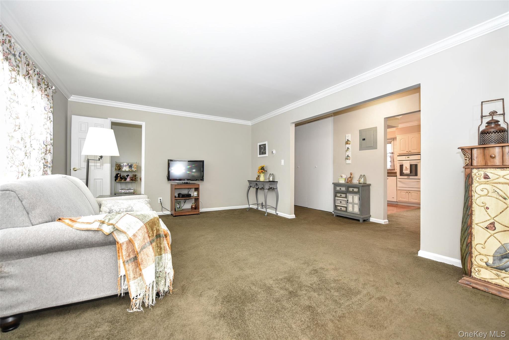 #6 photo, 65 Bon Aire Circle, Suffern , NY 10952