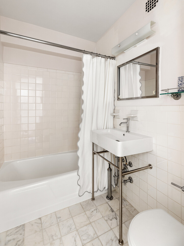 #8 photo, 13 W 13TH Street, ম্যানহাটন Greenwich Village , NY 10011