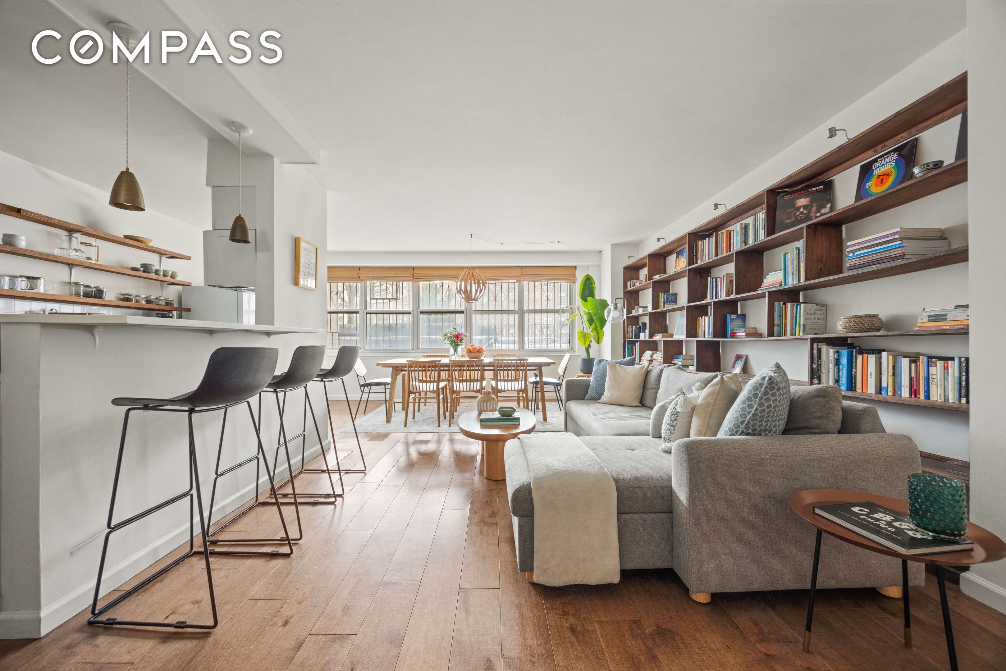 #1 photo, 135 Ocean Parkway, ব্রুকলিন Kensington , NY 11218