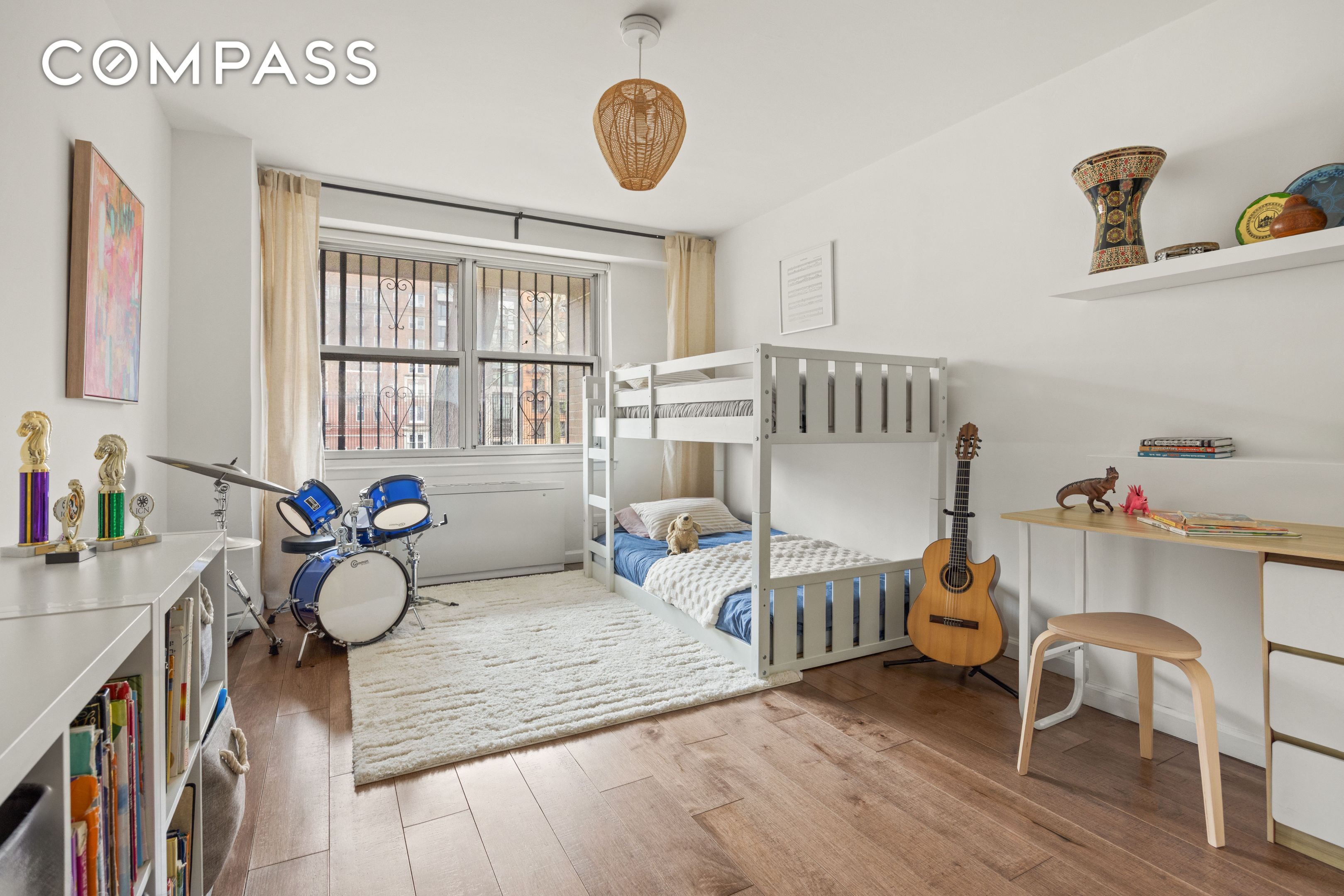 #10 photo, 135 Ocean Parkway, ব্রুকলিন Kensington , NY 11218