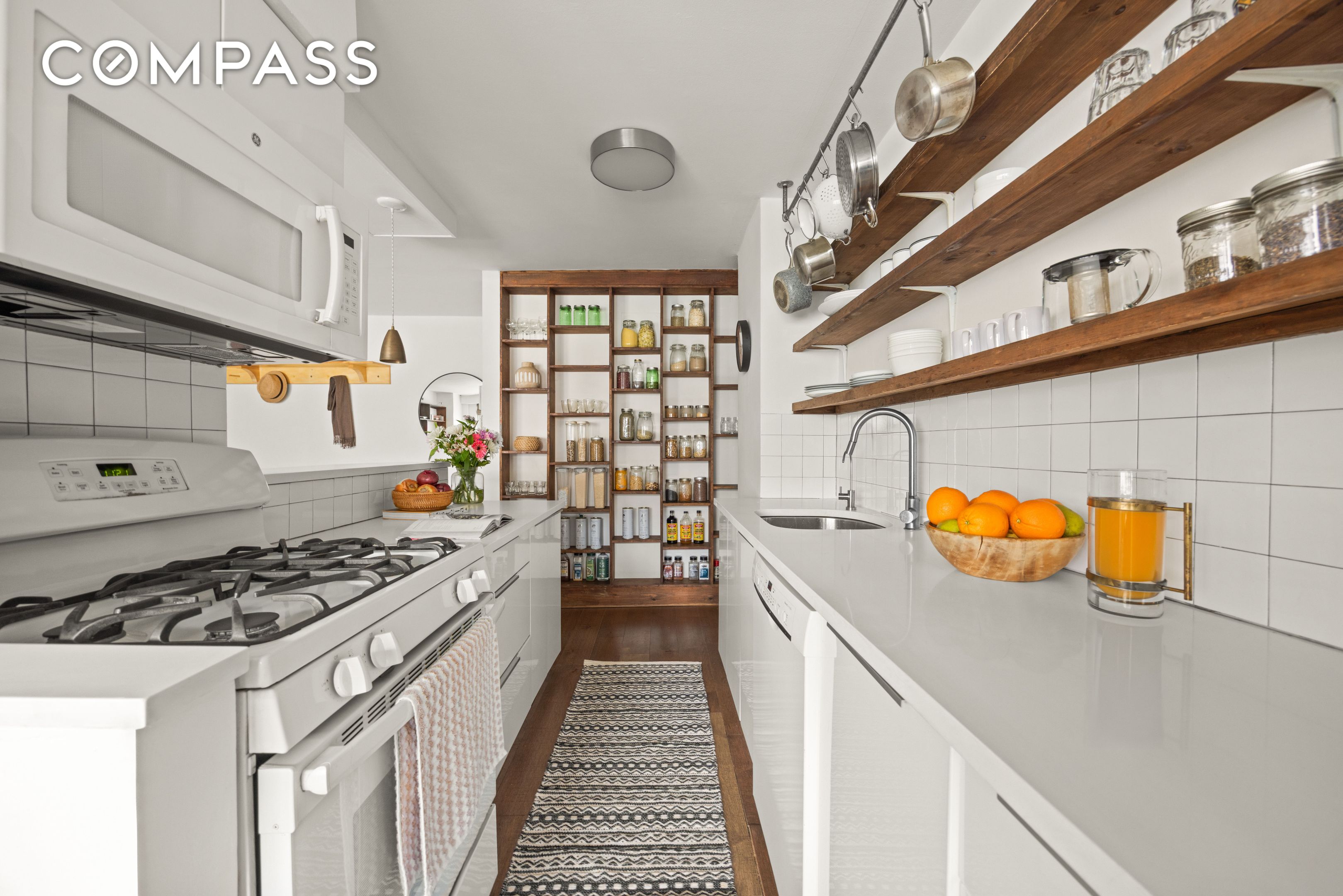 #6 photo, 135 Ocean Parkway, ব্রুকলিন Kensington , NY 11218