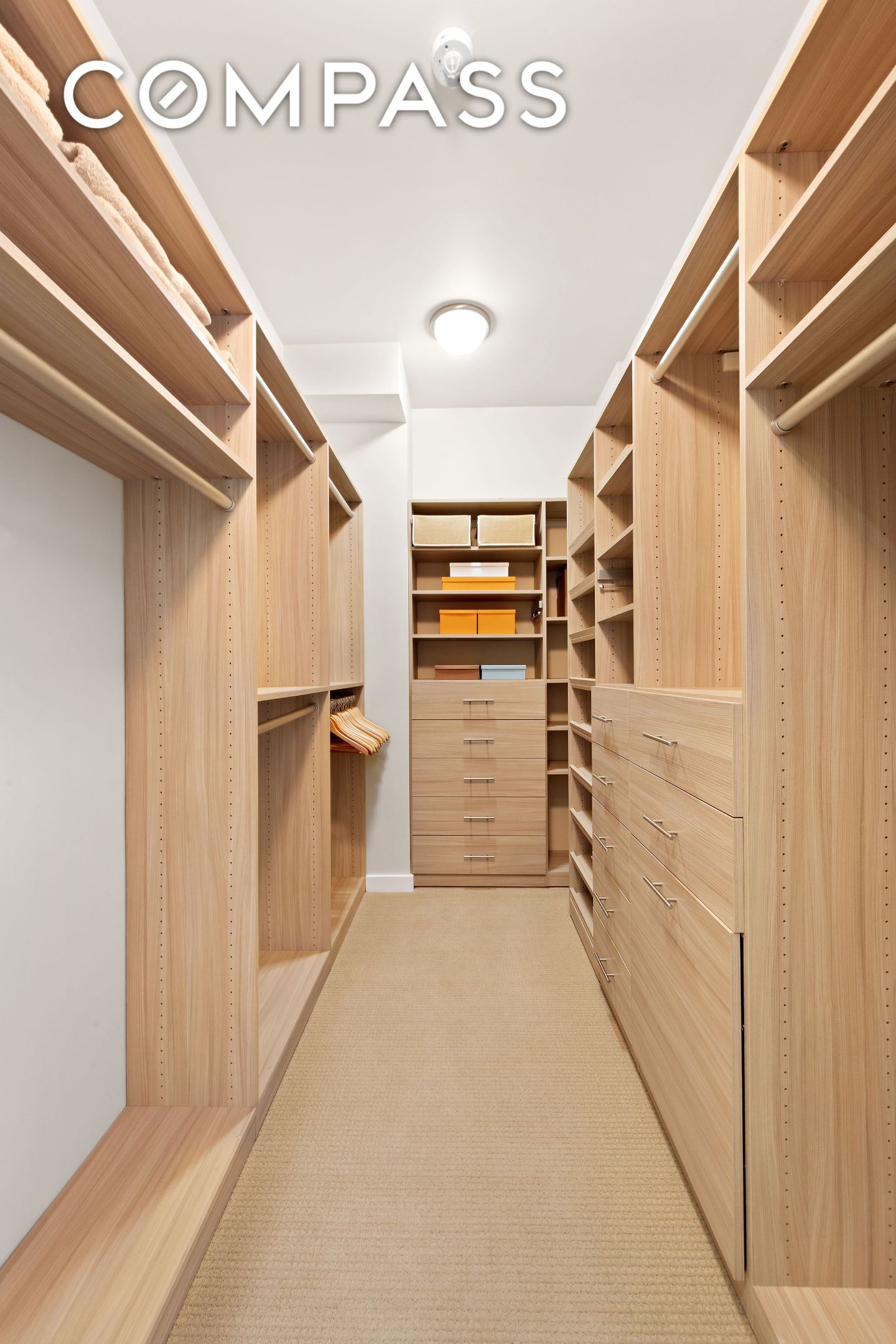 #12 photo, 450 E 83rd Street, Upper East Side , NY 10028