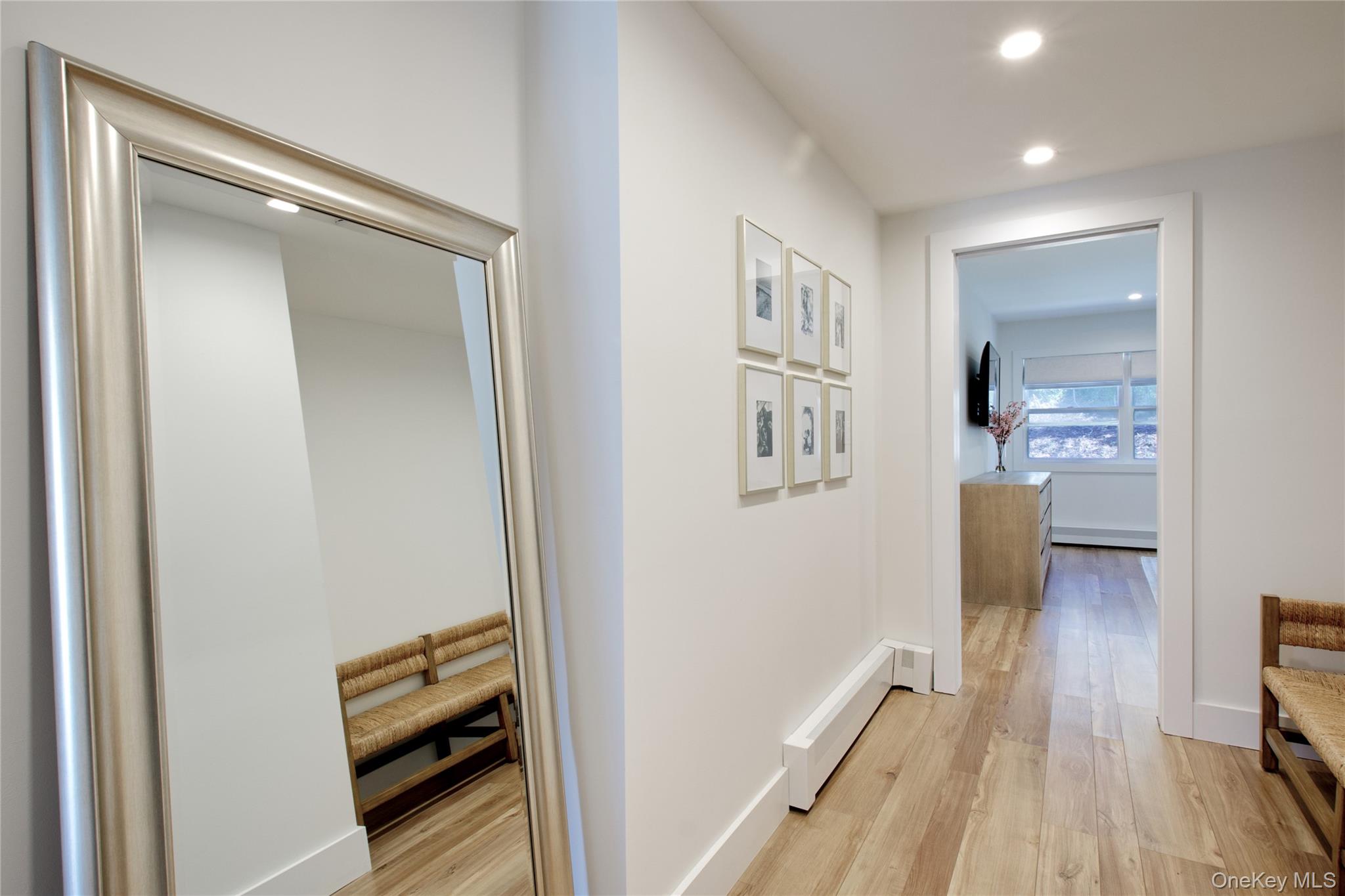 #12 photo, 58 Roger Drive, নাসাউ কাউন্টি Port Washington , NY 11050