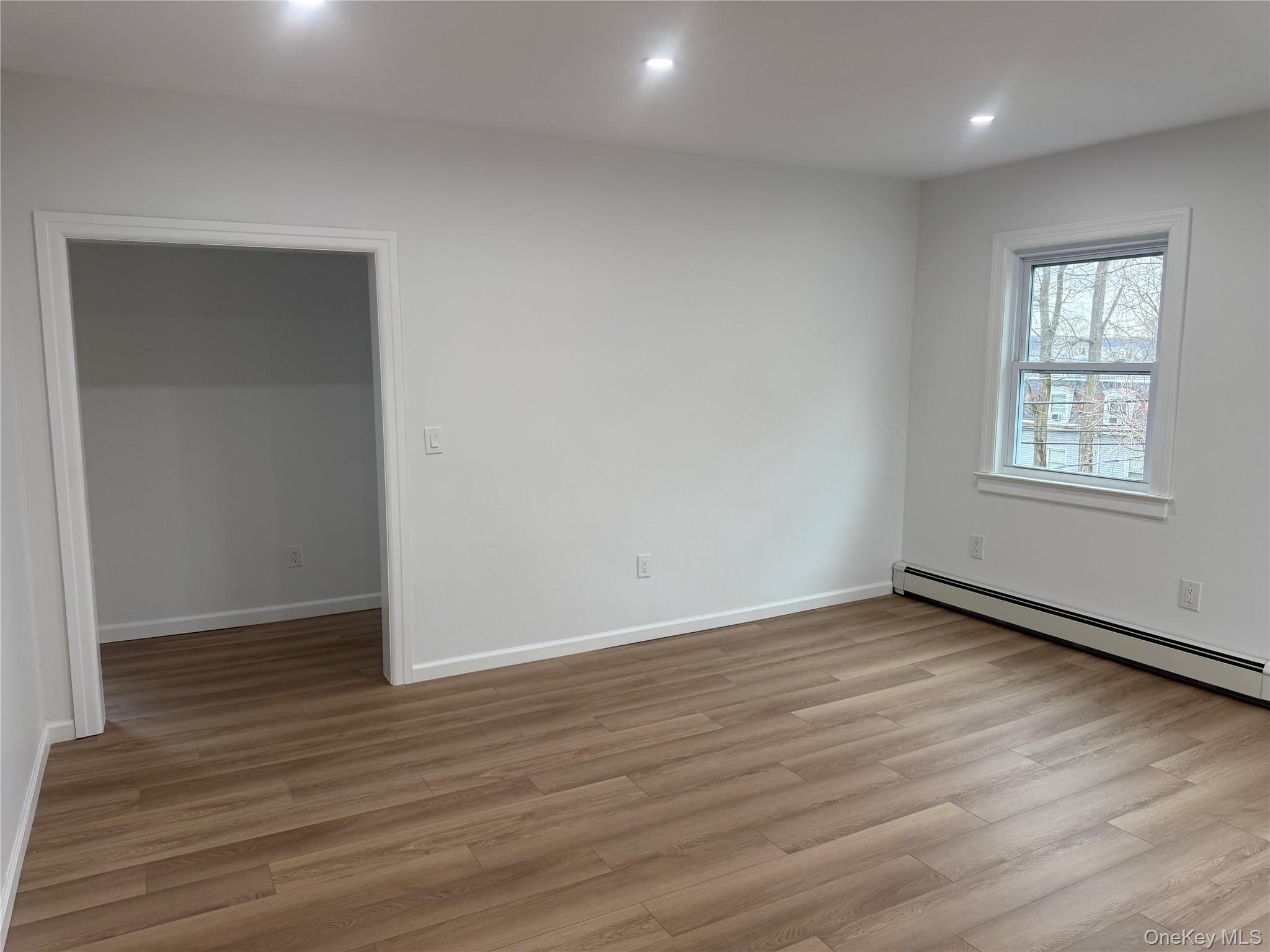 #11 photo, 21 Continental Place, নাসাউ কাউন্টি Glen Cove , NY 11542