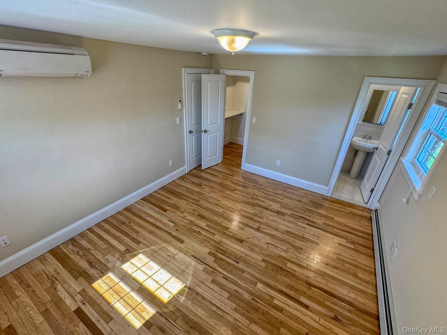 #8 photo, 203-30 28th Avenue, बेसाइड Bayside , NY 11360