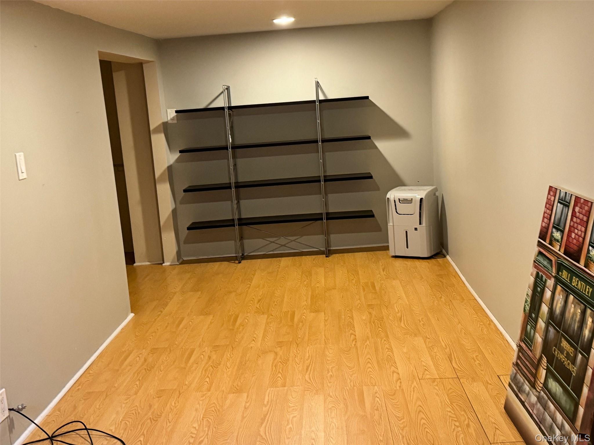 #10 photo, 22 W 1st Street, সাফোক কাউন্টি Patchogue , NY 11772