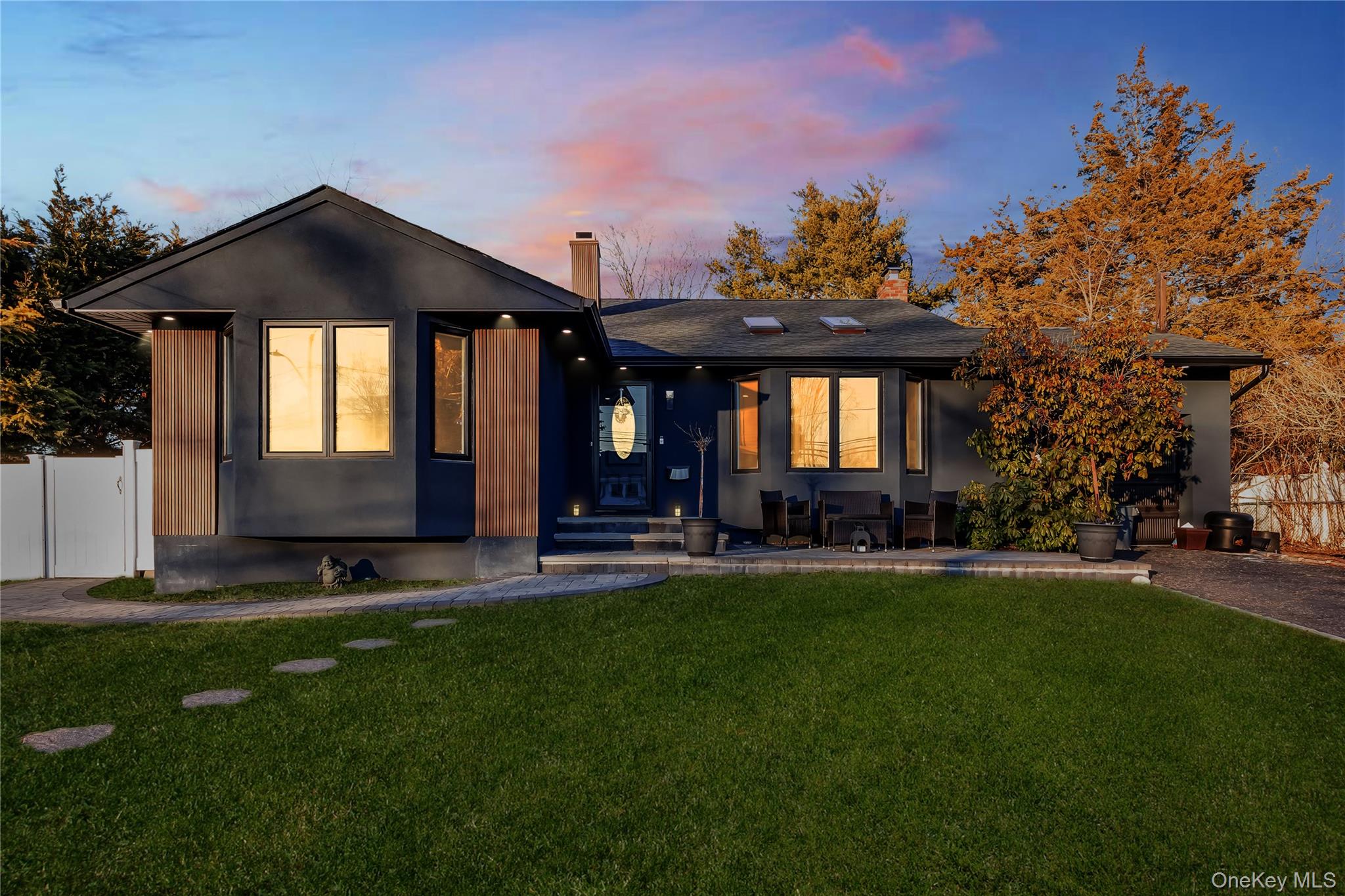 #1 photo, 35 Crossway Drive, Deer Park , NY 11729