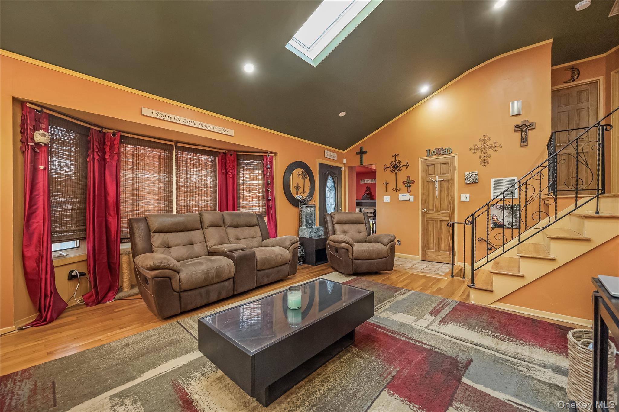 #5 photo, 35 Crossway Drive, Deer Park , NY 11729